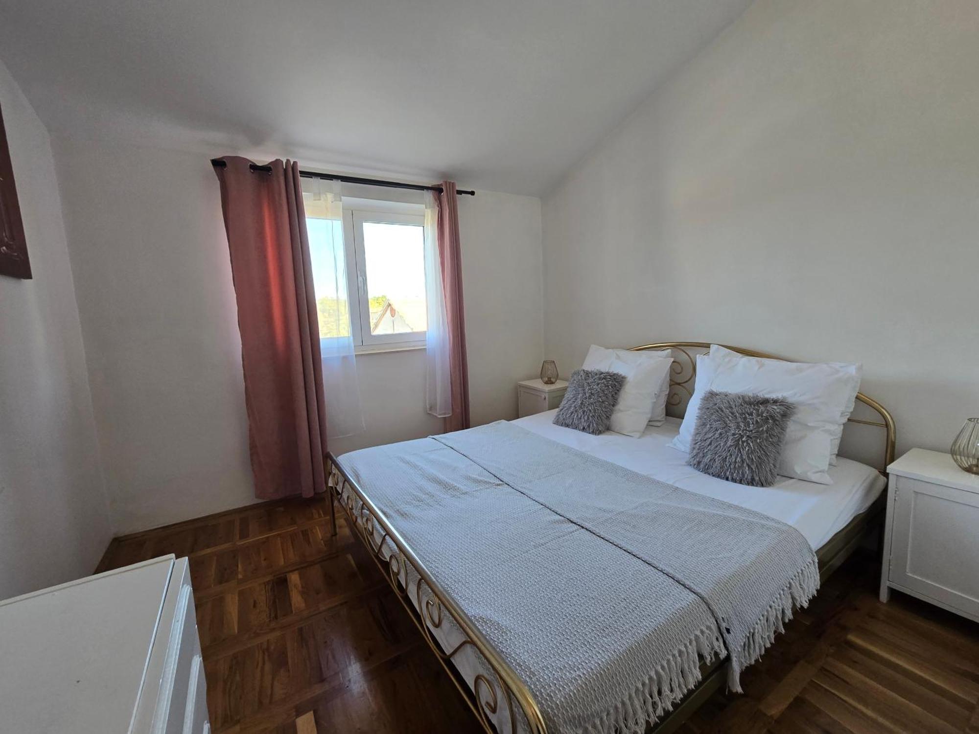 Kuca Za Odmor Rajcic Ferienhaus Unesic
