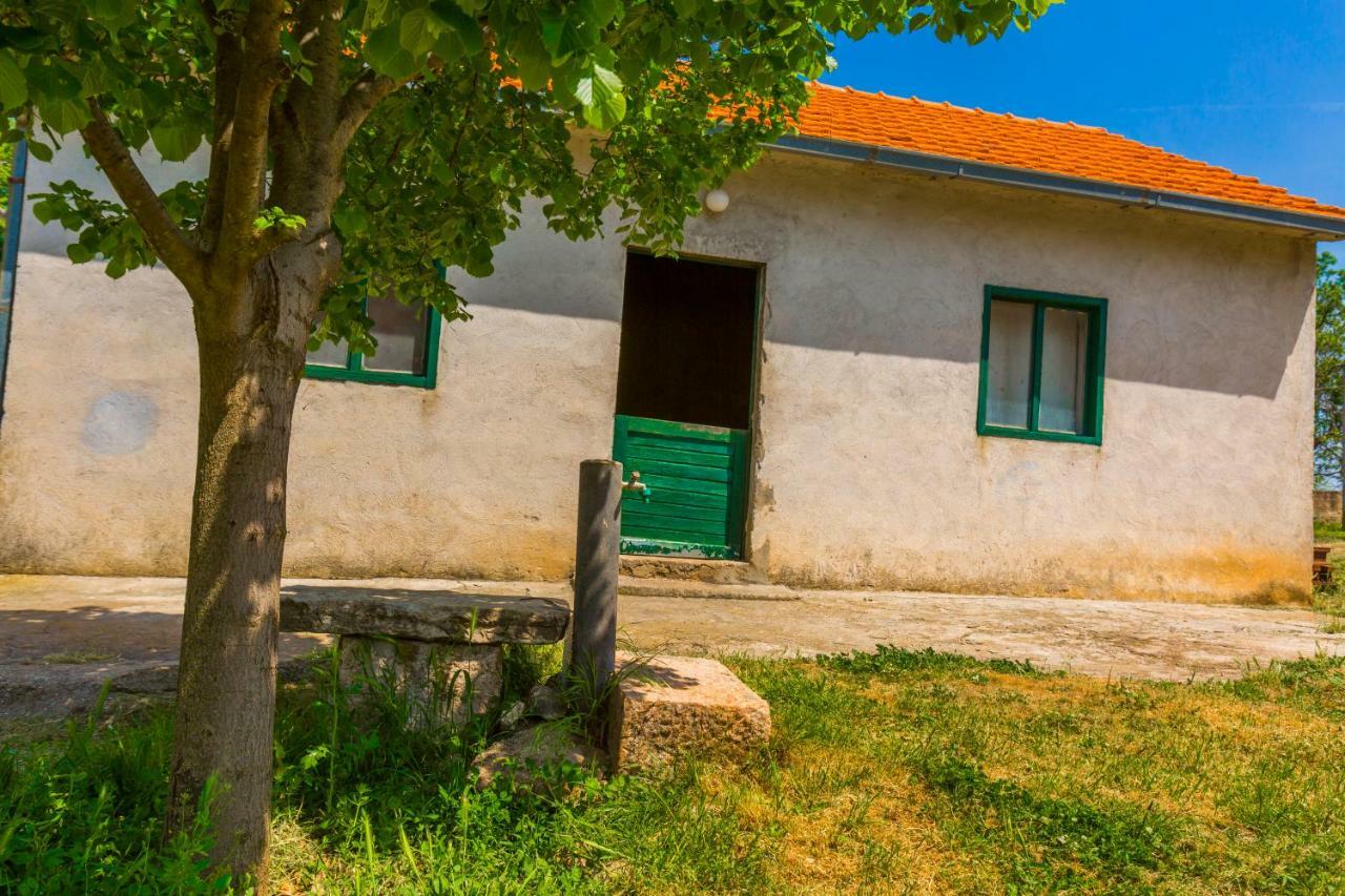 Kuca Za Odmor Rajcic Hébergement de vacances Unesic